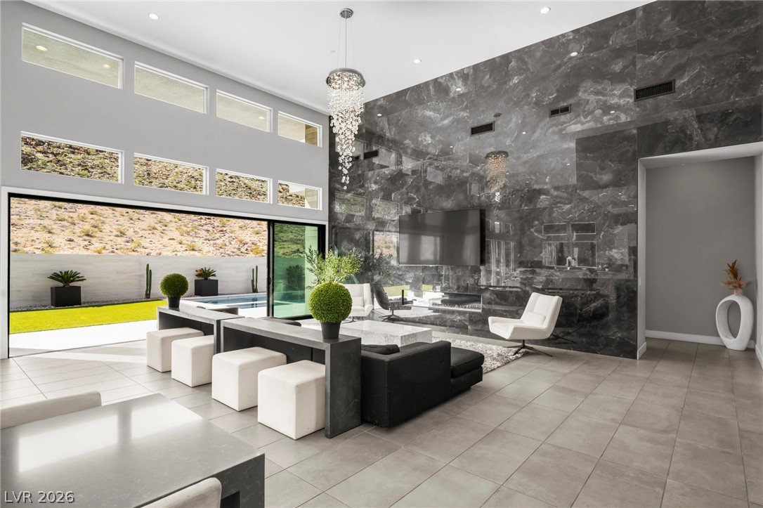 5201 Peak Climb Drive