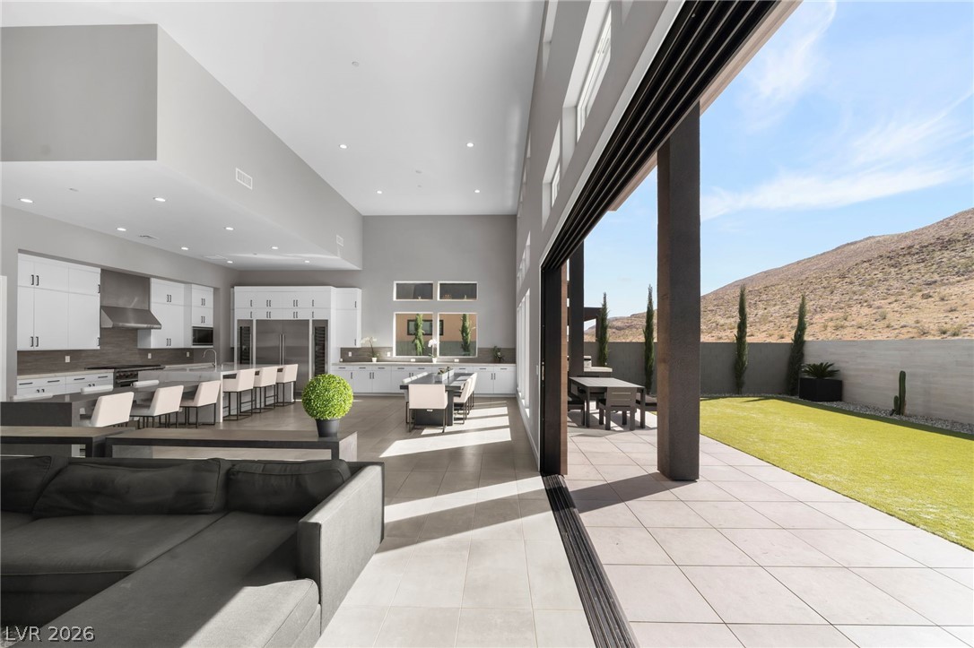 5201 Peak Climb Drive