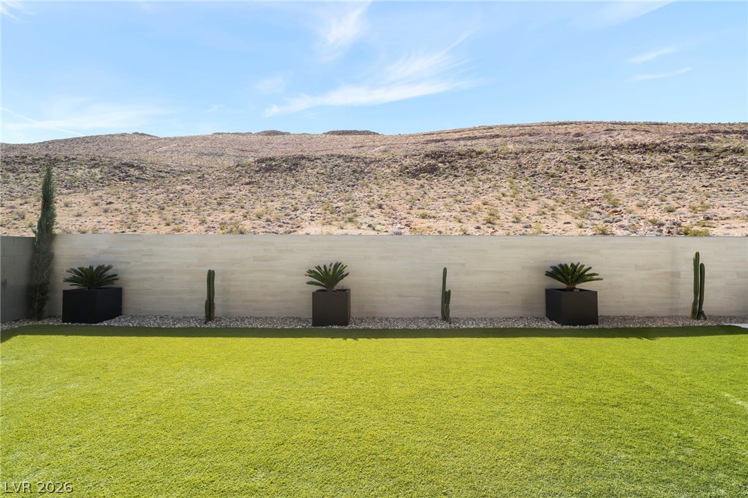 5201 Peak Climb Drive