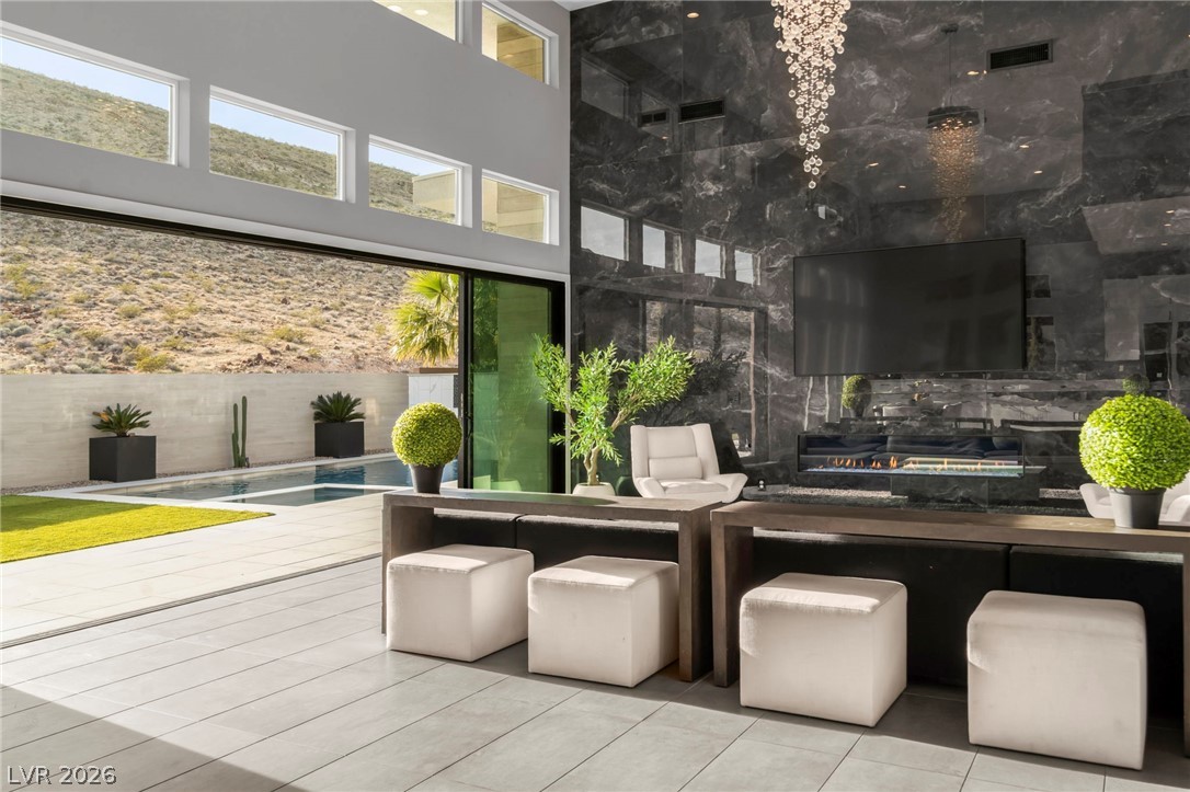 5201 Peak Climb Drive