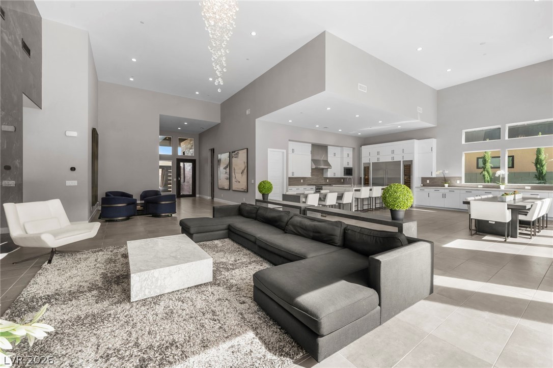 5201 Peak Climb Drive