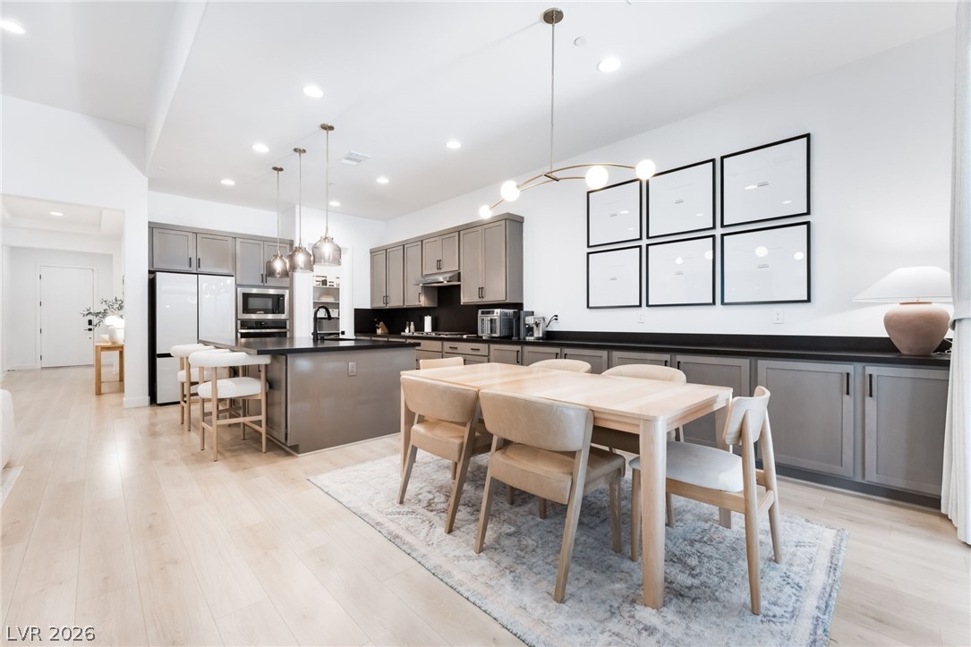 10149 Zeta Tucana Street