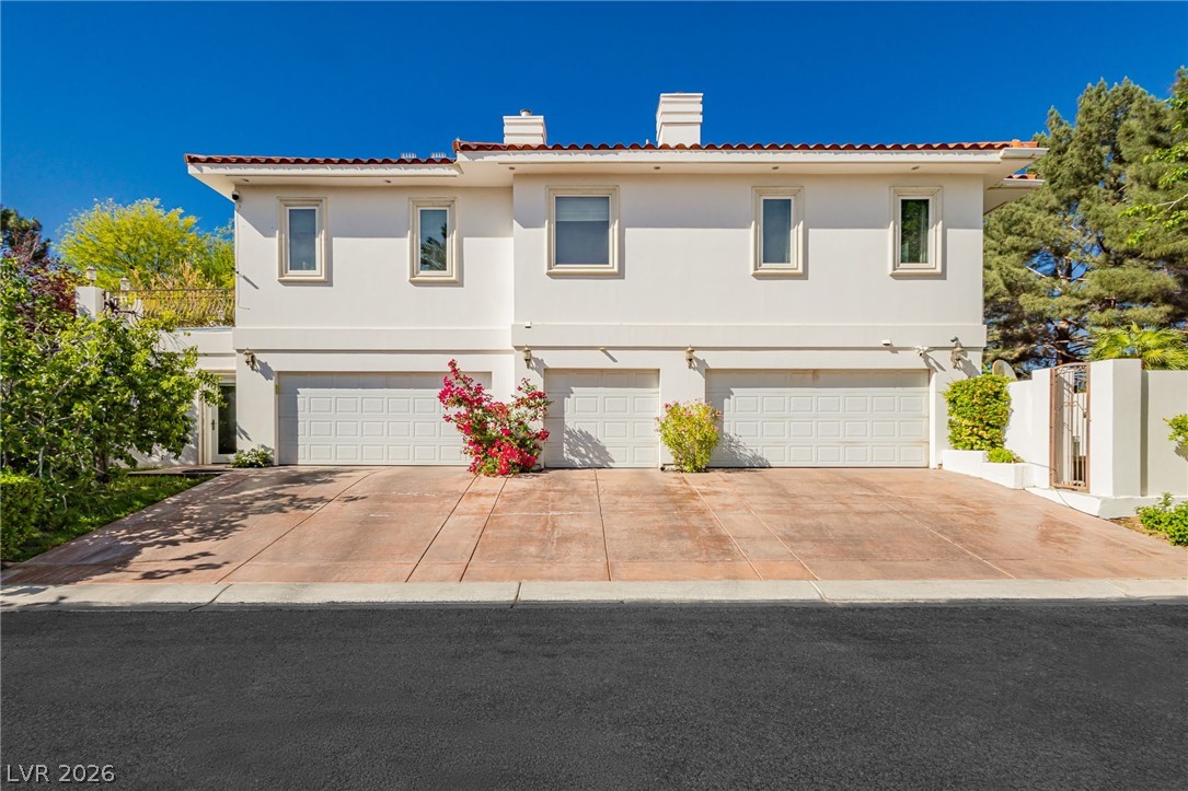 3495 Pama Lane