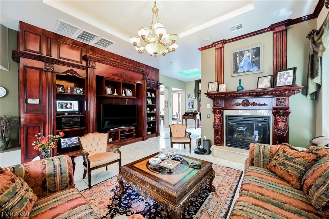 3495 Pama Lane
