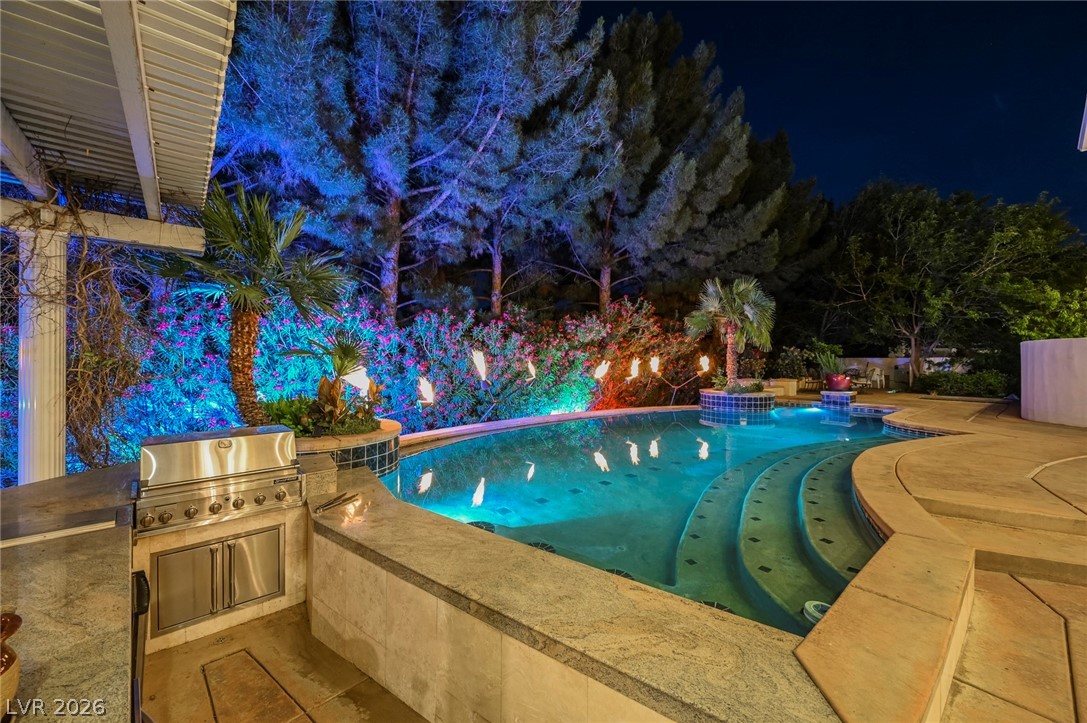 3495 Pama Lane
