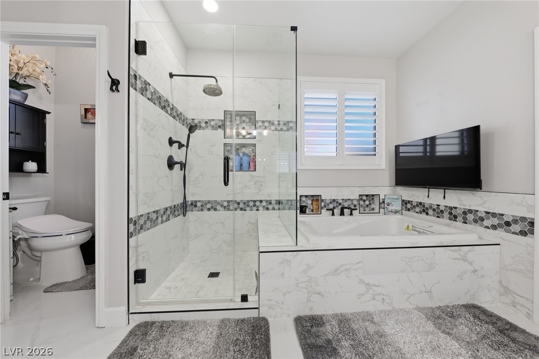 1763 Crystal Stream Avenue