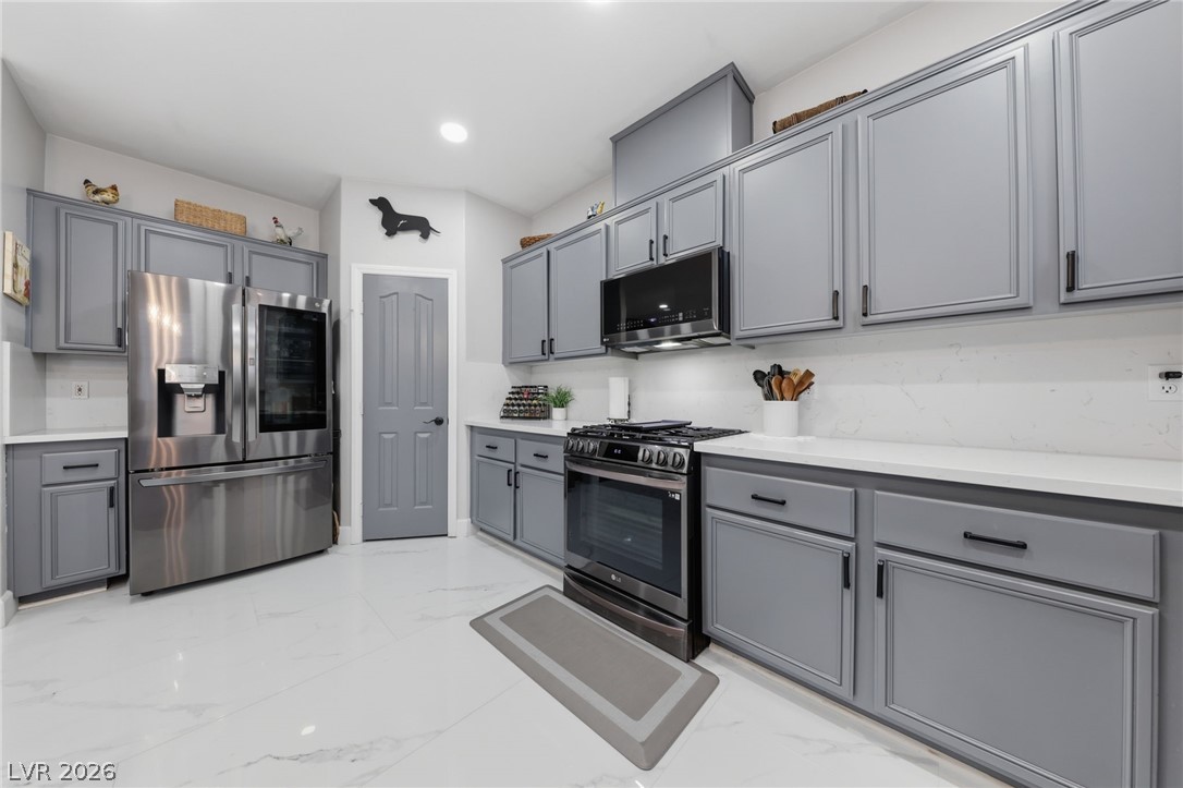 1763 Crystal Stream Avenue