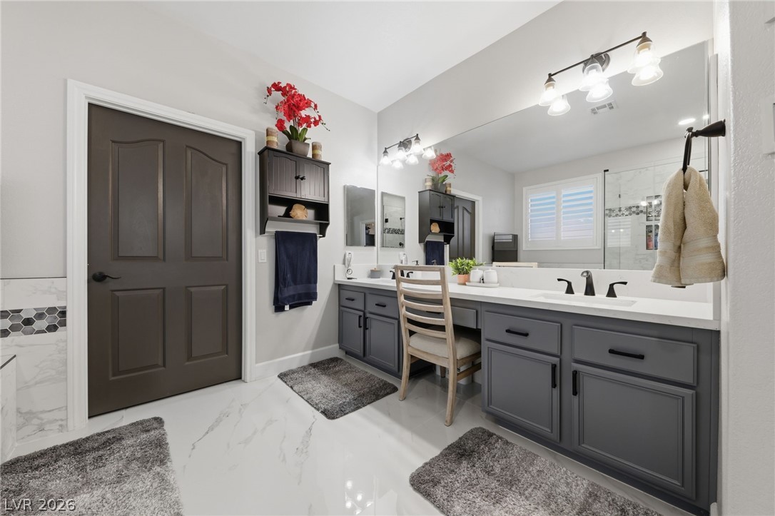 1763 Crystal Stream Avenue