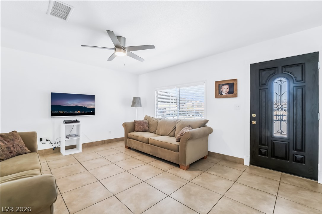 4971 Orinda Circle