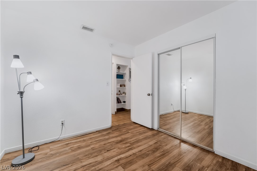 4971 Orinda Circle