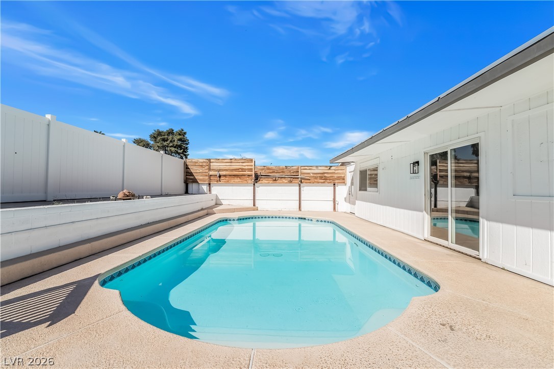 4971 Orinda Circle