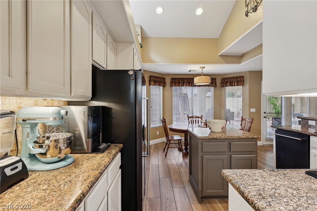 9421 Cedar Heights Avenue