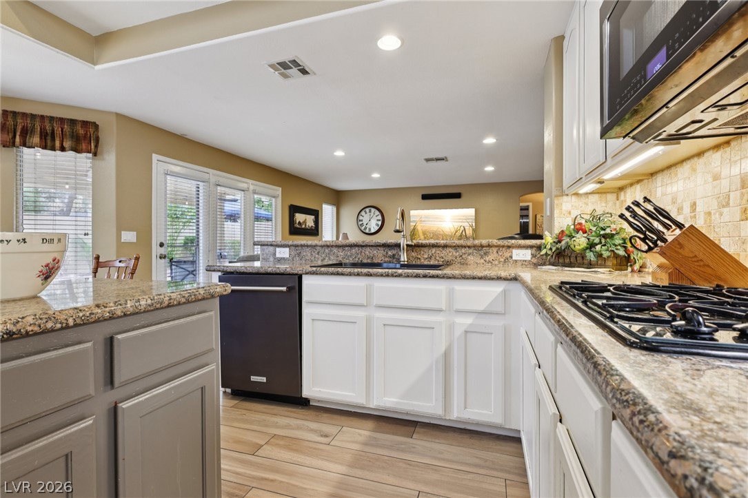 9421 Cedar Heights Avenue