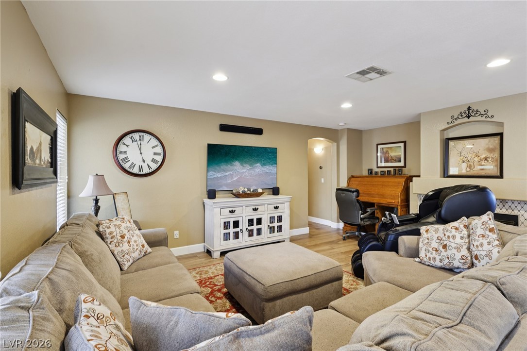 9421 Cedar Heights Avenue