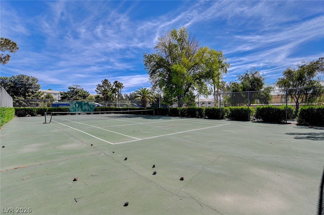 639 Pepper Tree Circle