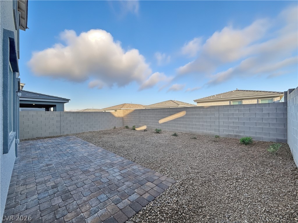 1606 Rock Kestrel Street