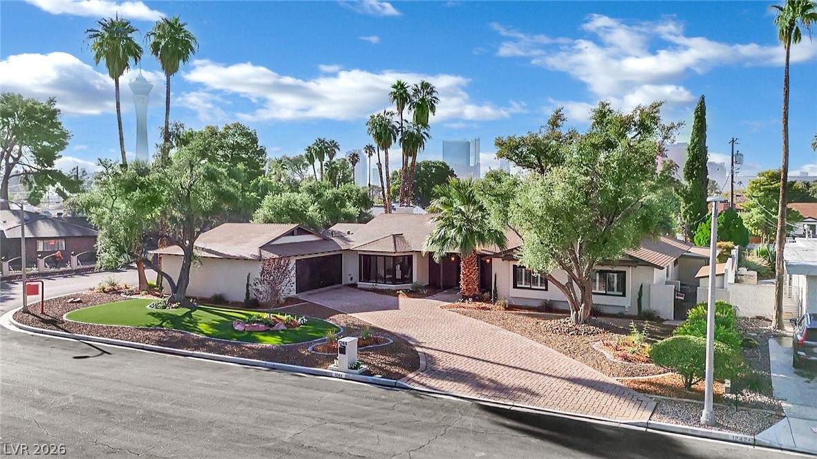 1244 Park Circle