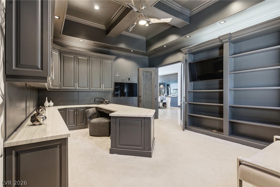 5016 Scenic Ridge Drive