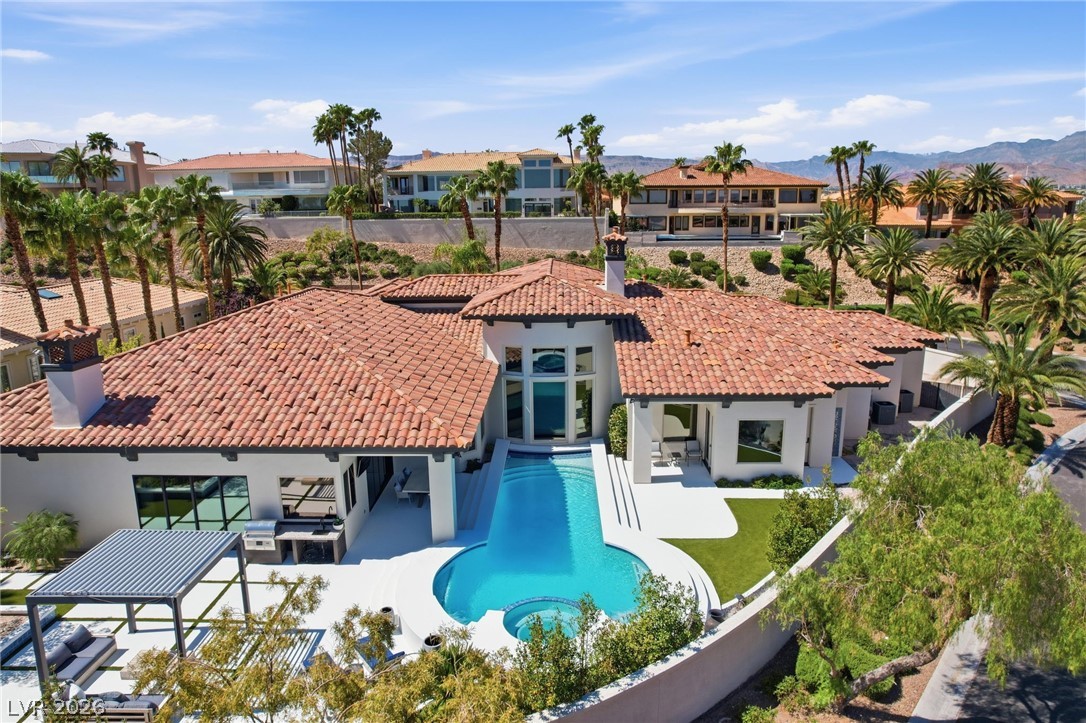5016 Scenic Ridge Drive