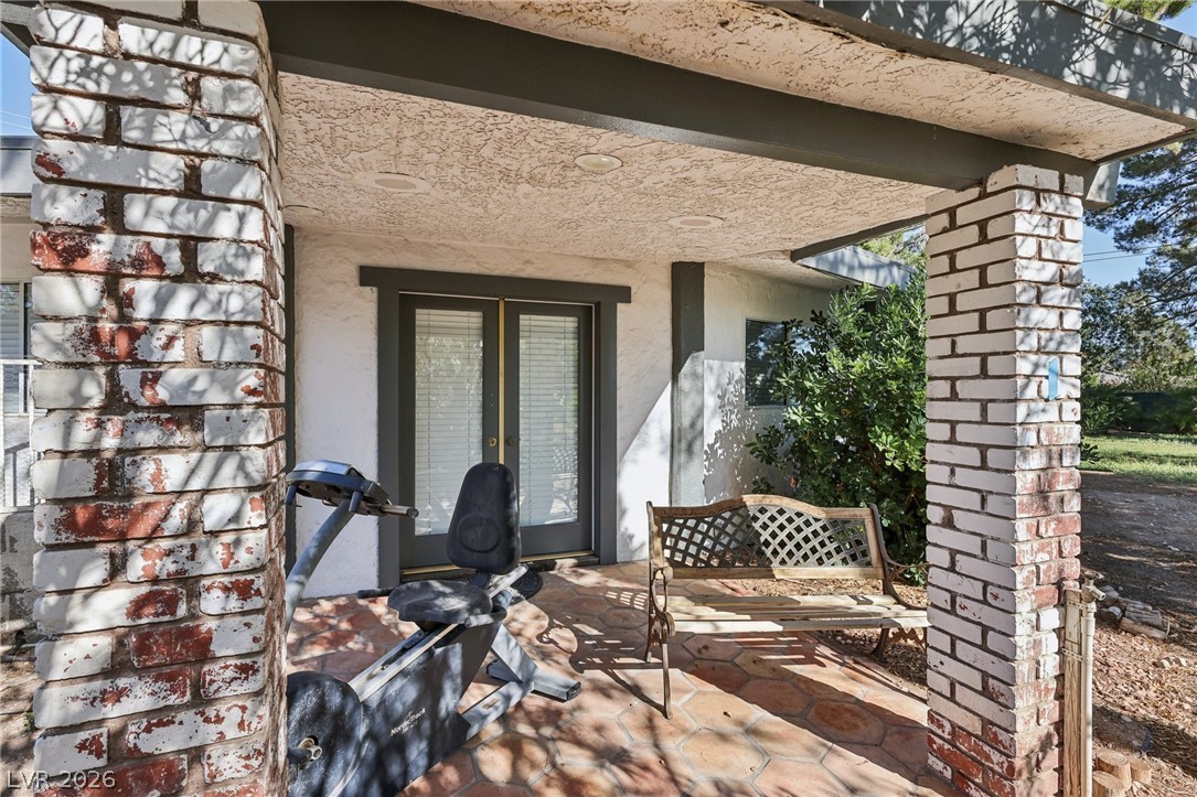 55 Siddall Avenue
