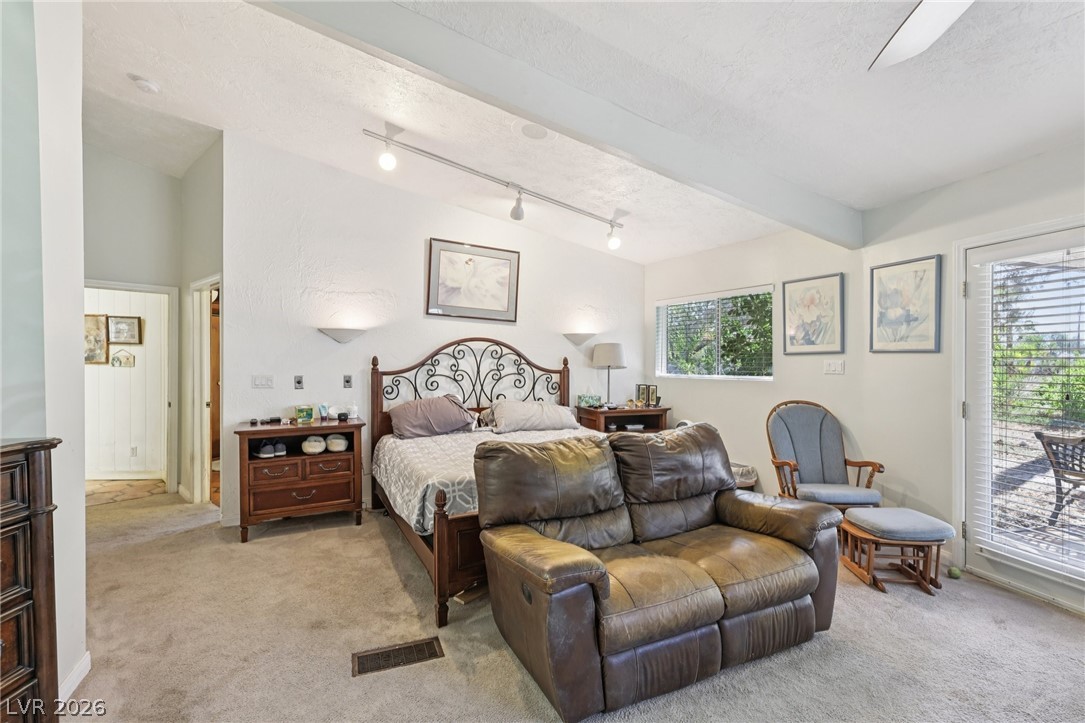 55 Siddall Avenue