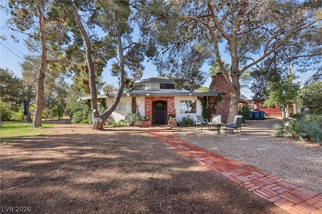 55 Siddall Avenue