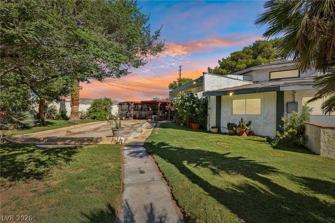 55 Siddall Avenue