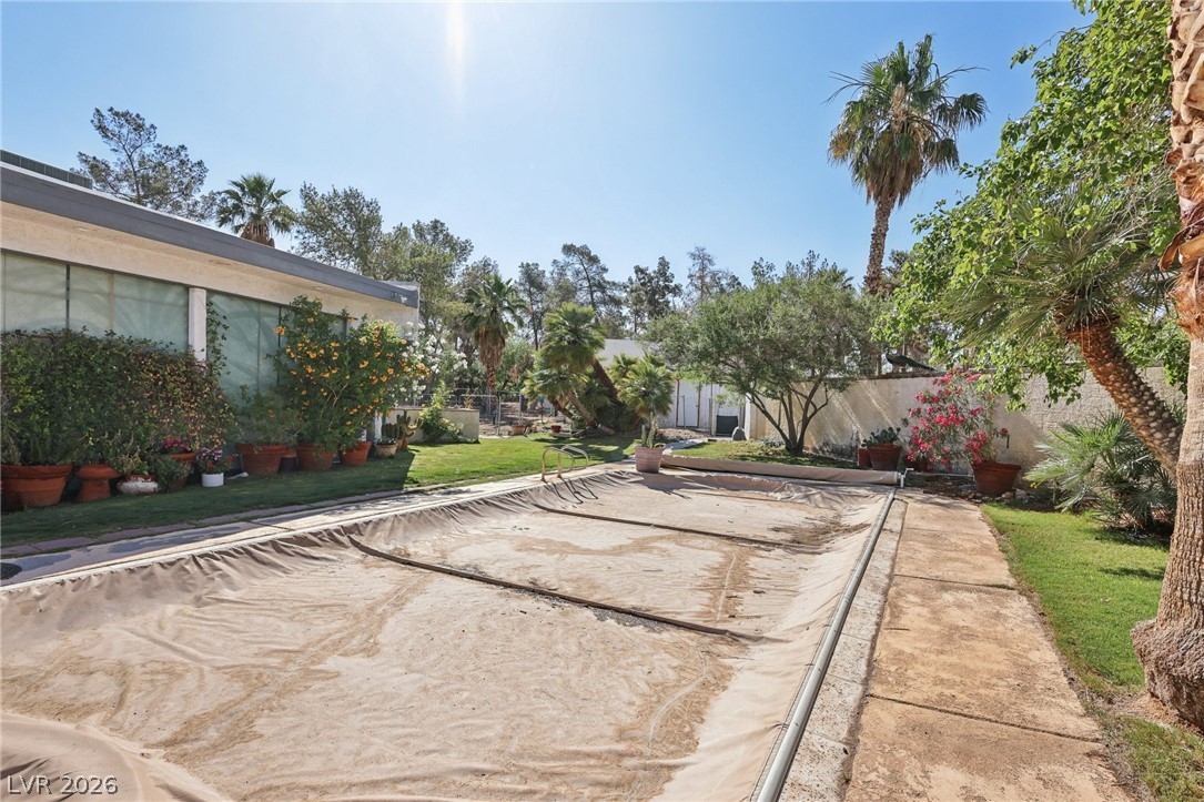 55 Siddall Avenue