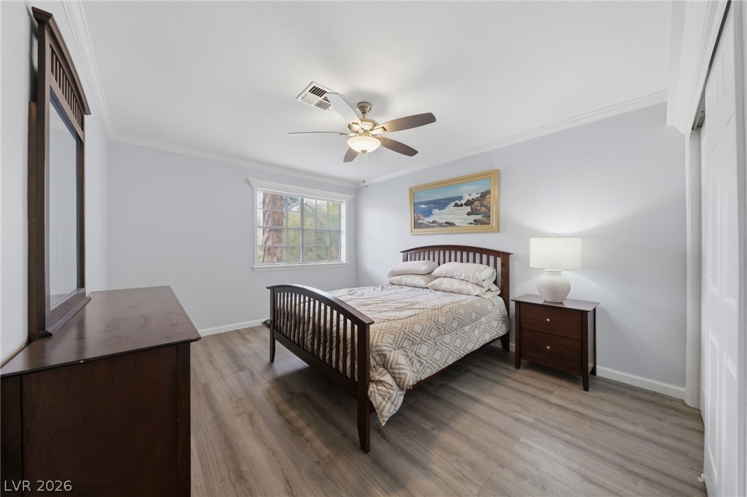 3933 Edgemoor Way