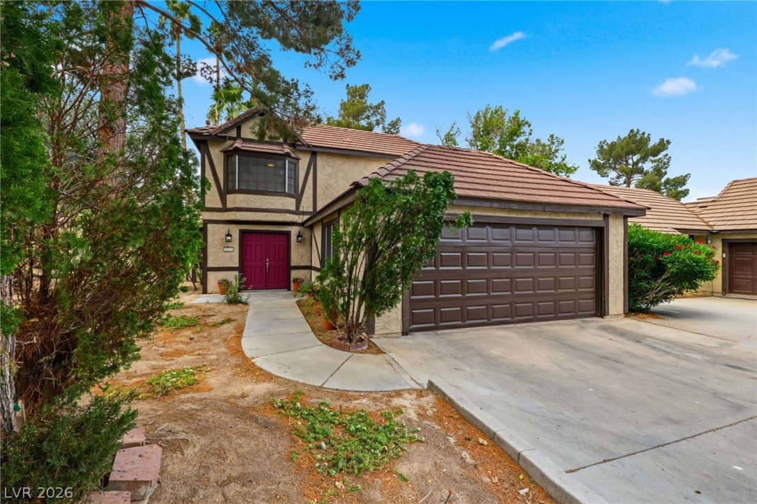 3933 Edgemoor Way