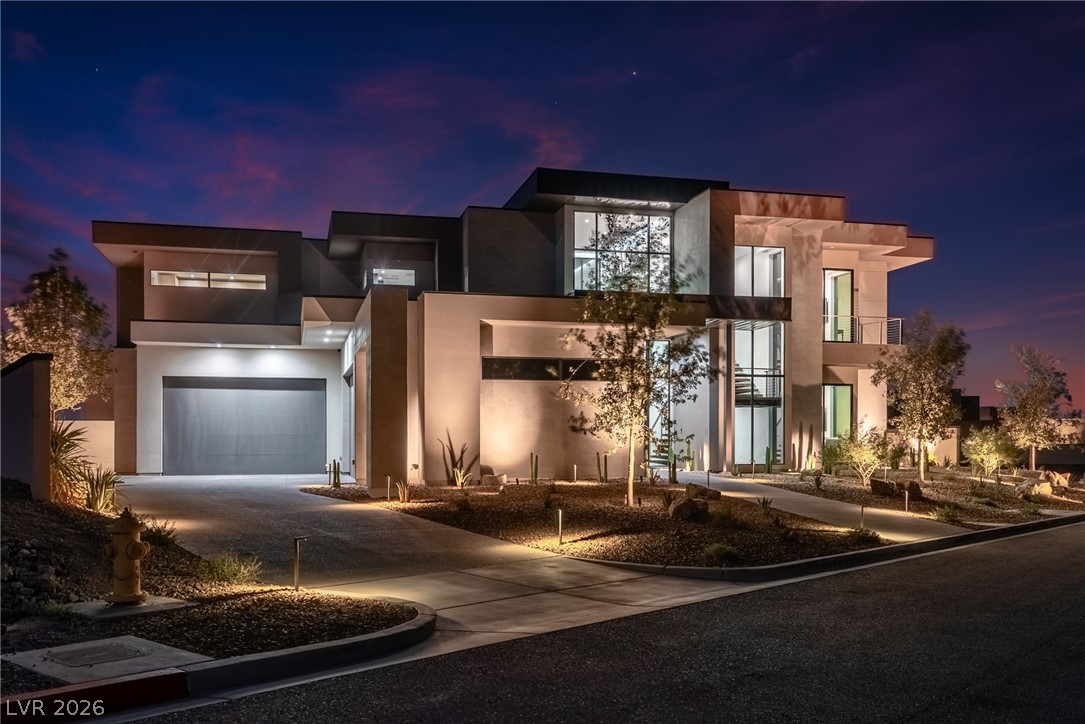 25 Rockstream Drive