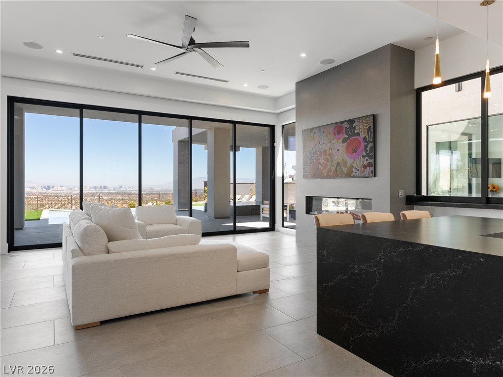25 Rockstream Drive