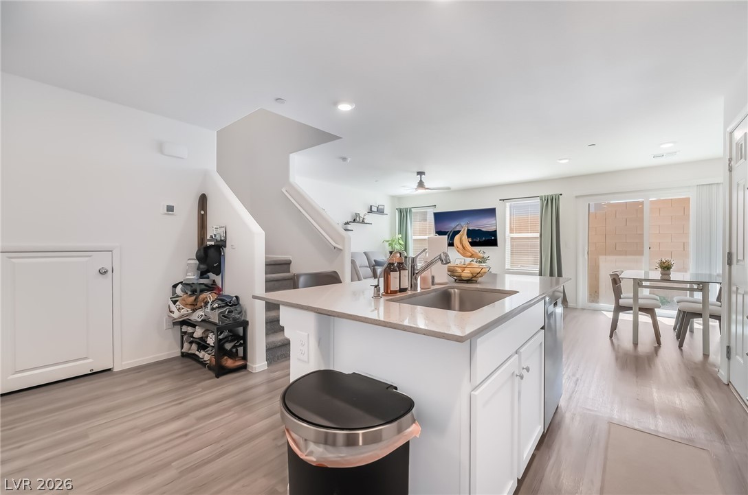 4585 Honey Hills Avenue