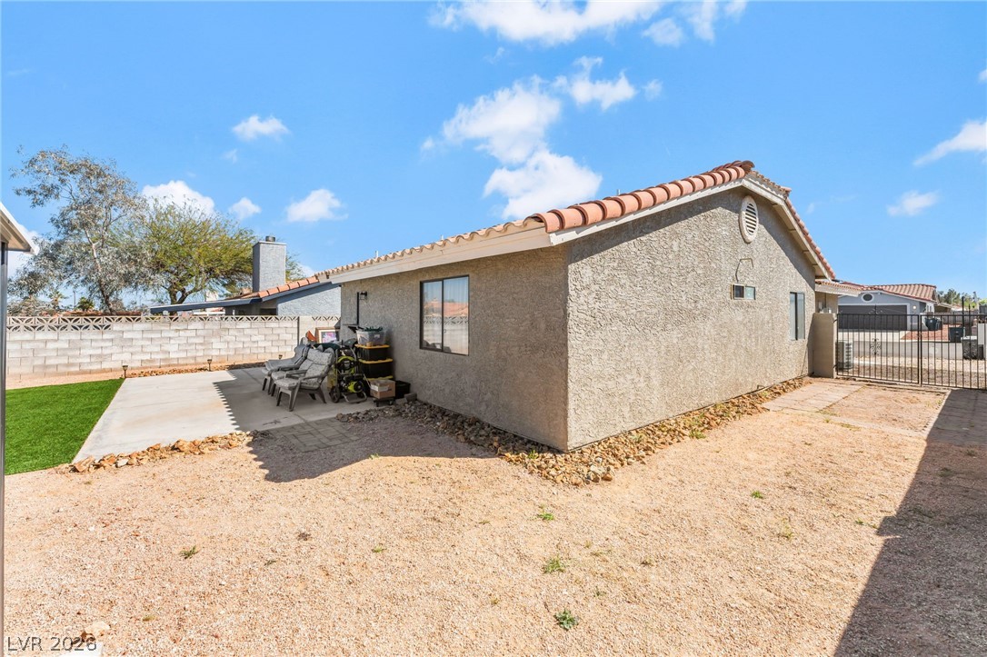 7432 Saybrook Point Drive