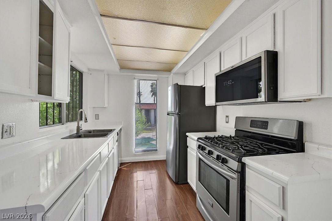 1405 Vegas Valley Drive 208