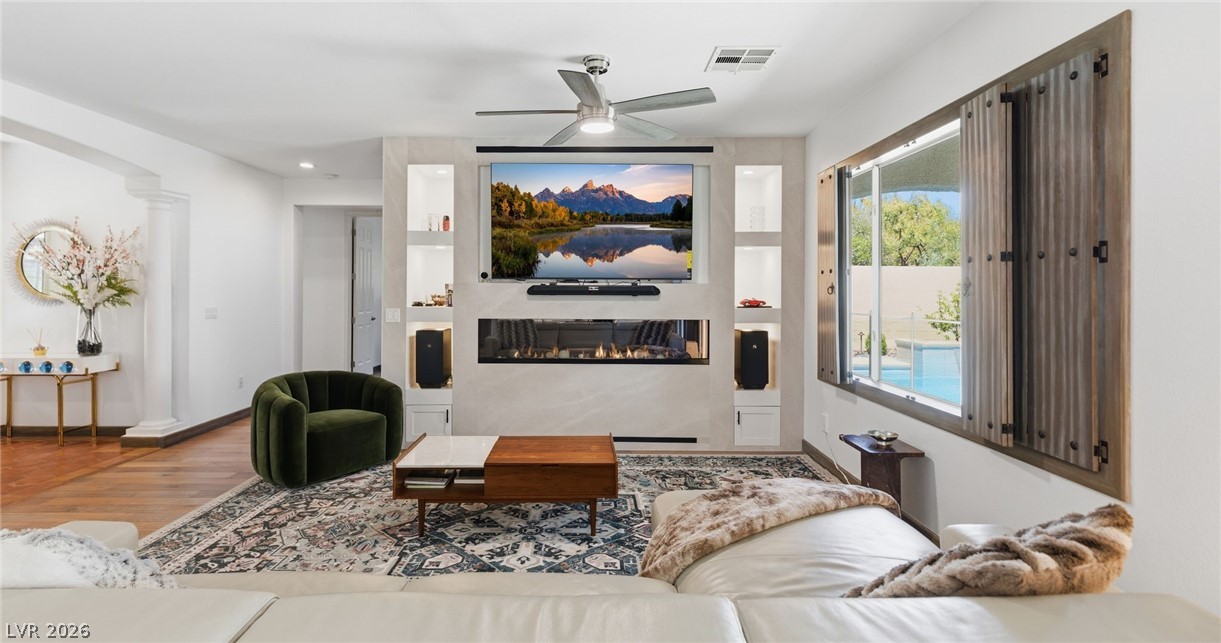 204 Popolo Drive