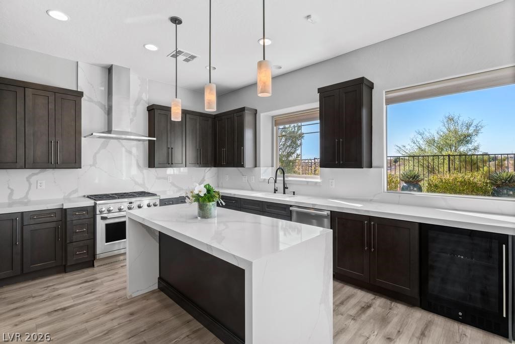 9161 Tudor Park Place