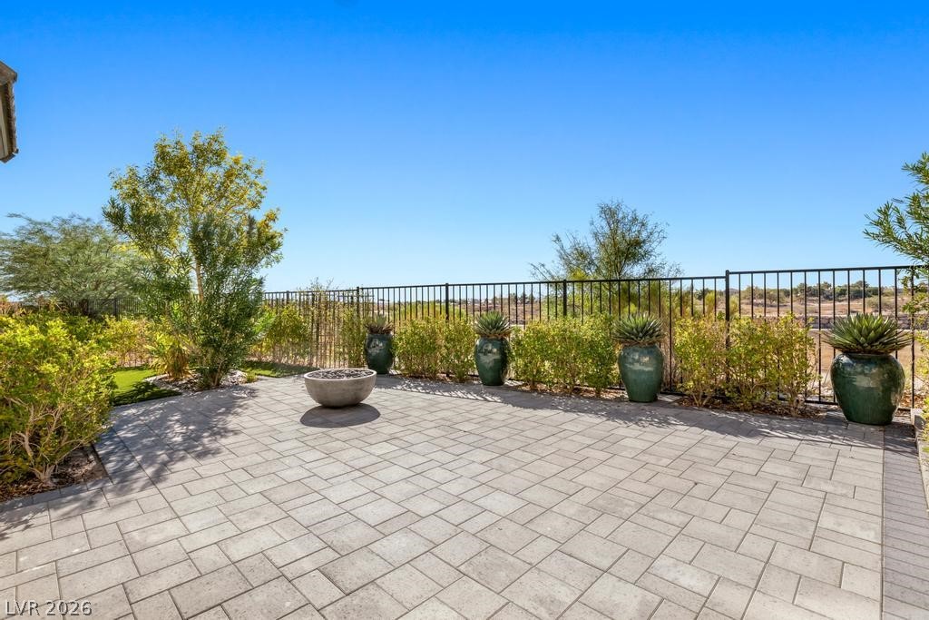9161 Tudor Park Place