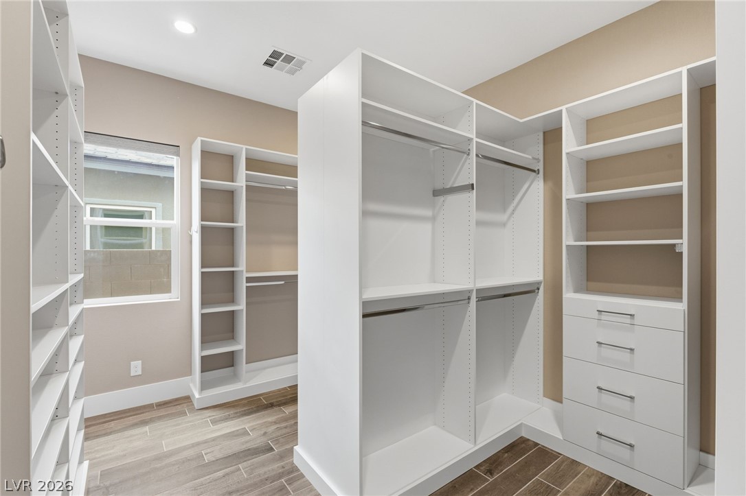 2711 Canvas Sky Street