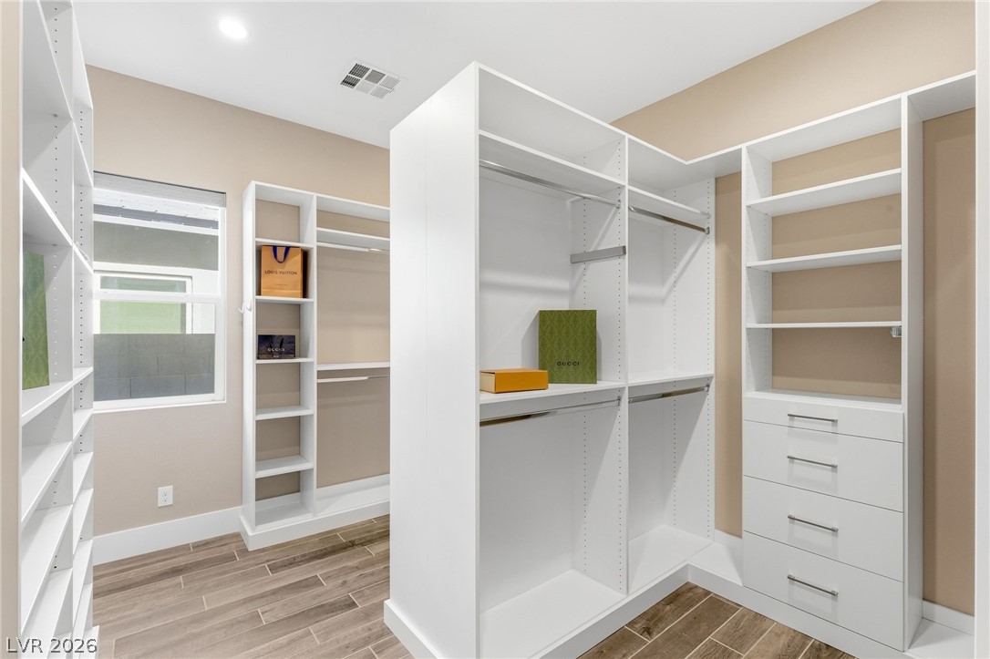 2711 Canvas Sky Street
