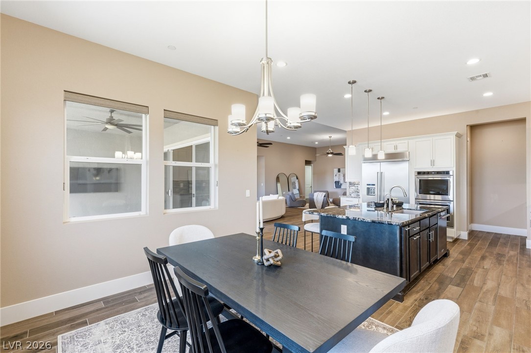 2711 Canvas Sky Street