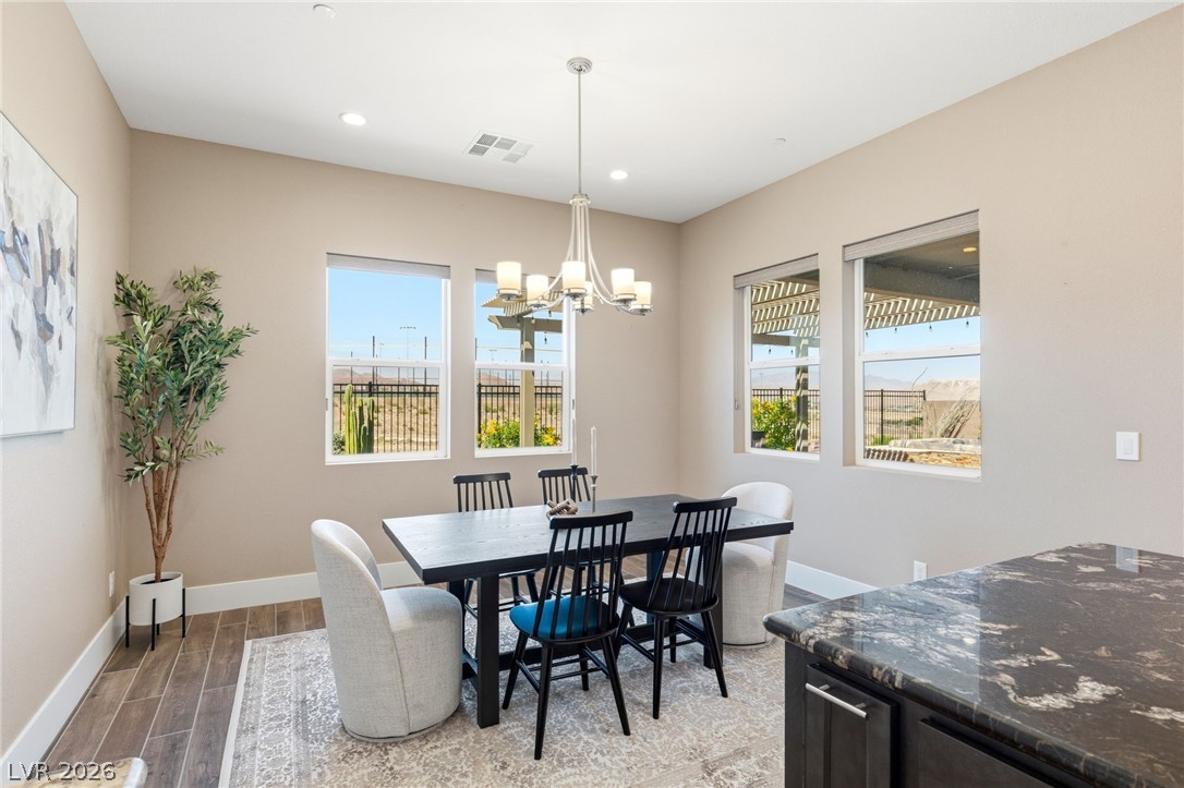 2711 Canvas Sky Street