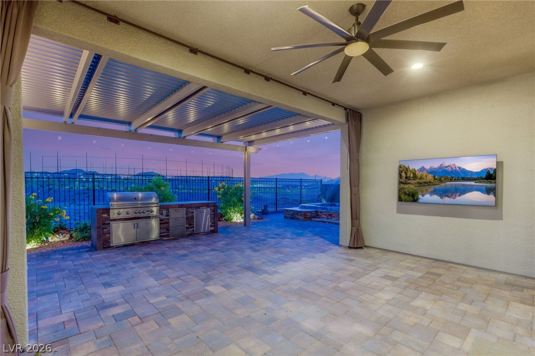2711 Canvas Sky Street