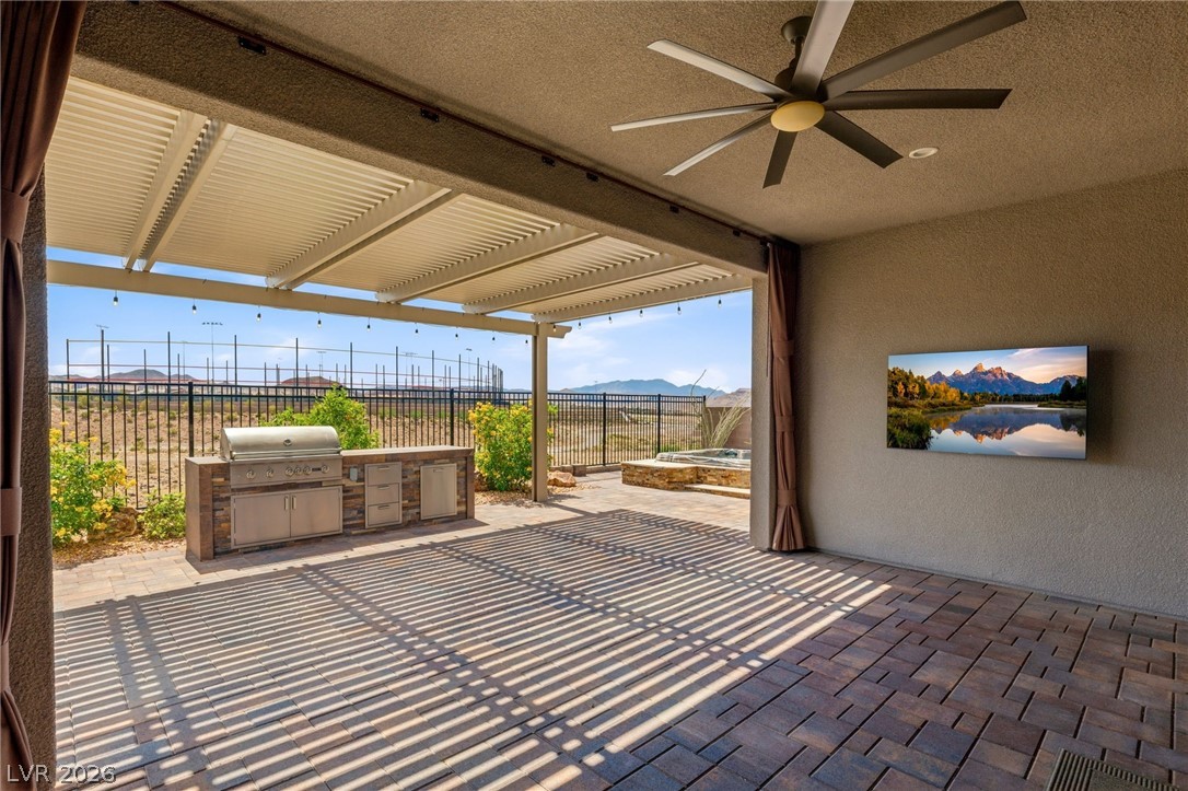 2711 Canvas Sky Street