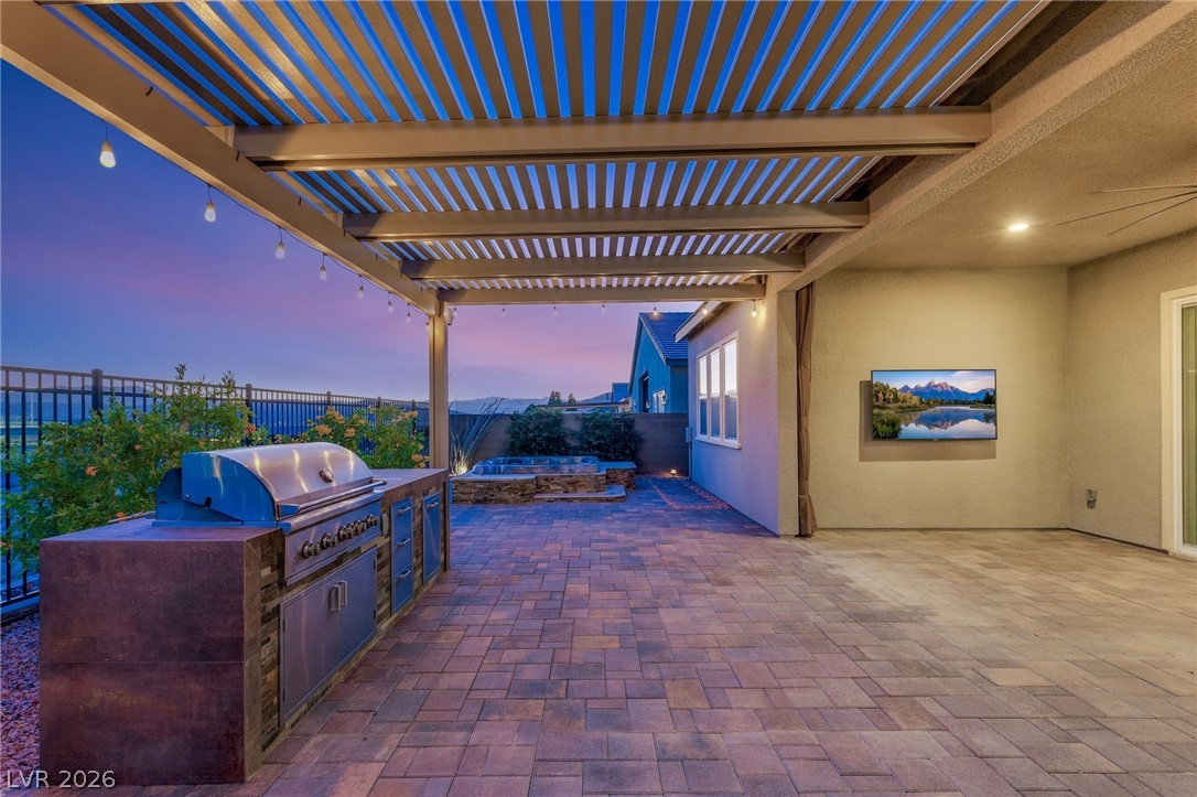 2711 Canvas Sky Street
