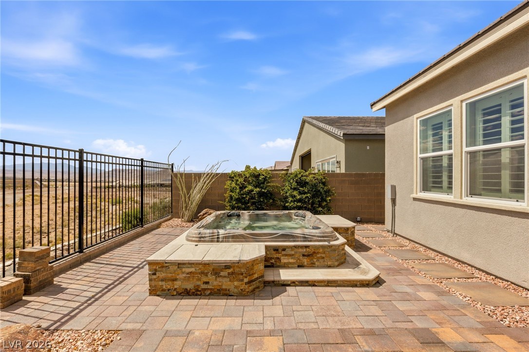 2711 Canvas Sky Street