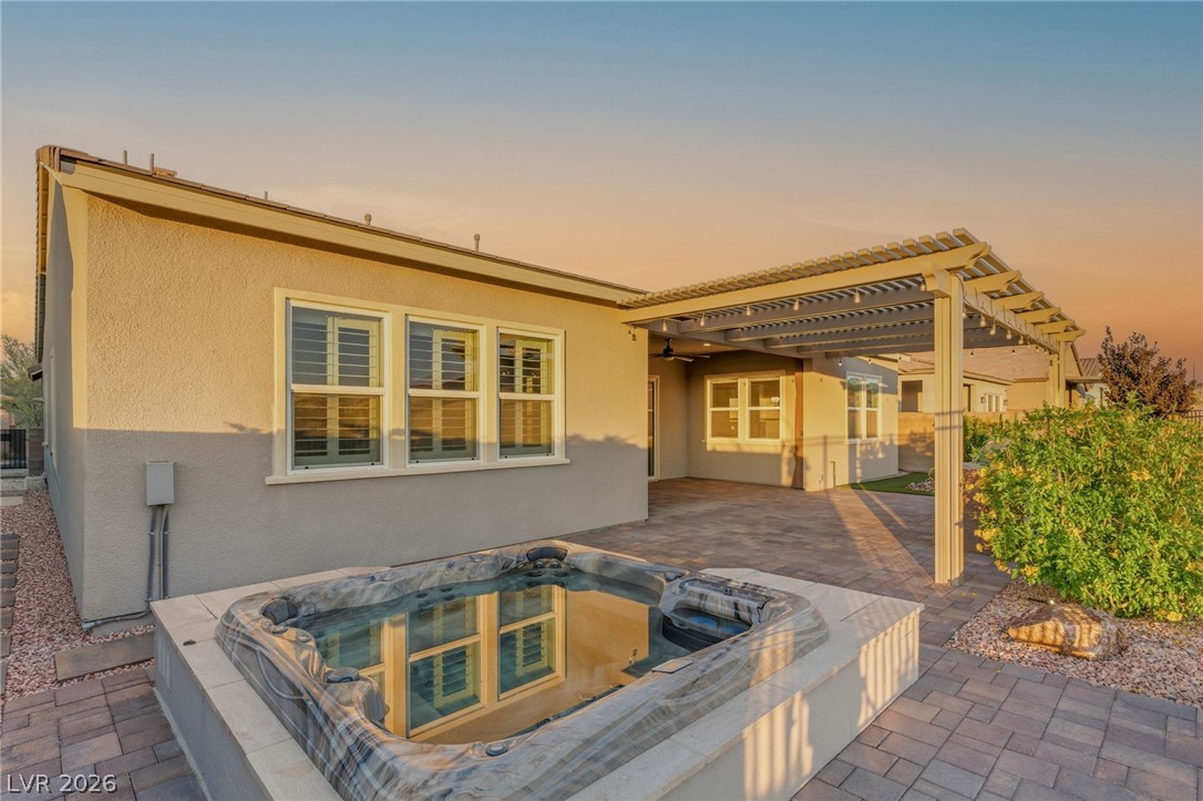 2711 Canvas Sky Street