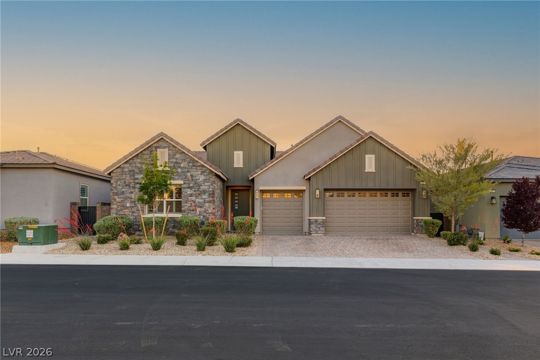 2711 Canvas Sky Street
