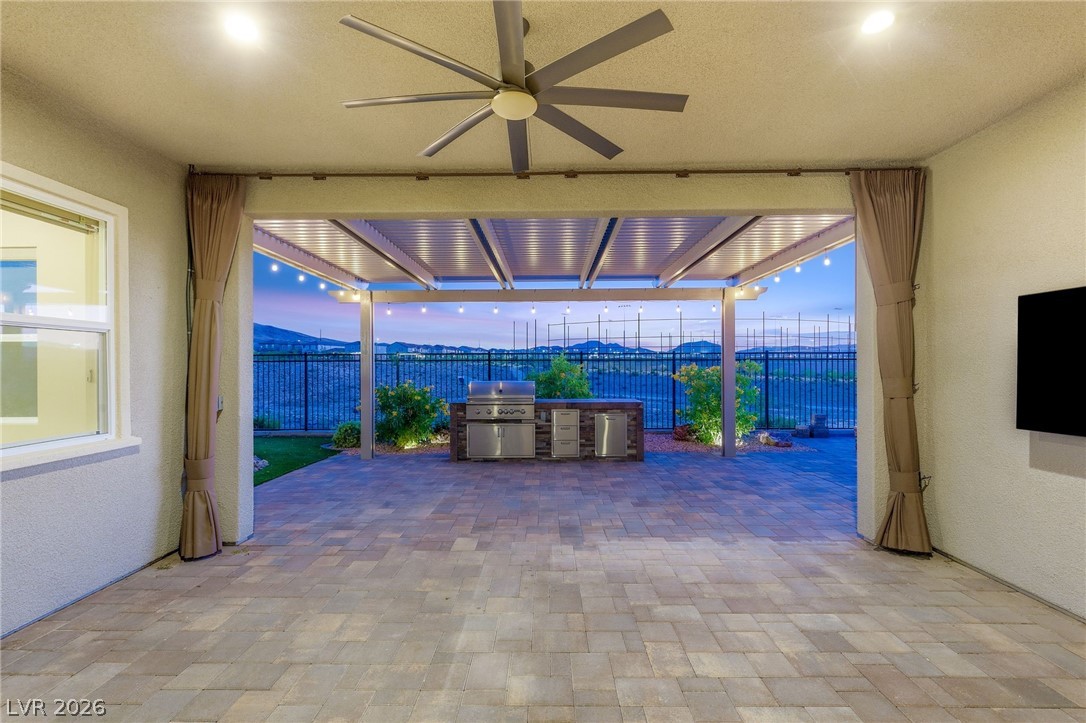 2711 Canvas Sky Street