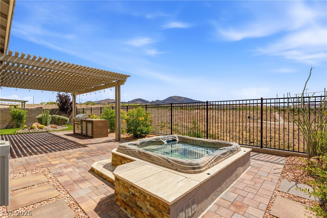 2711 Canvas Sky Street